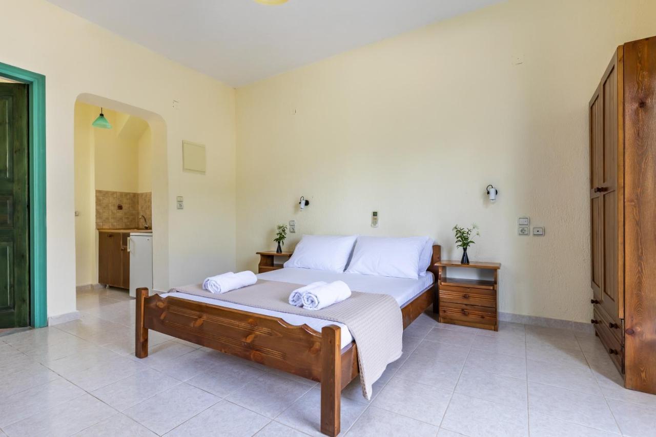 Skopelos Evergreen Apartments Στάφυλος Εξωτερικό φωτογραφία