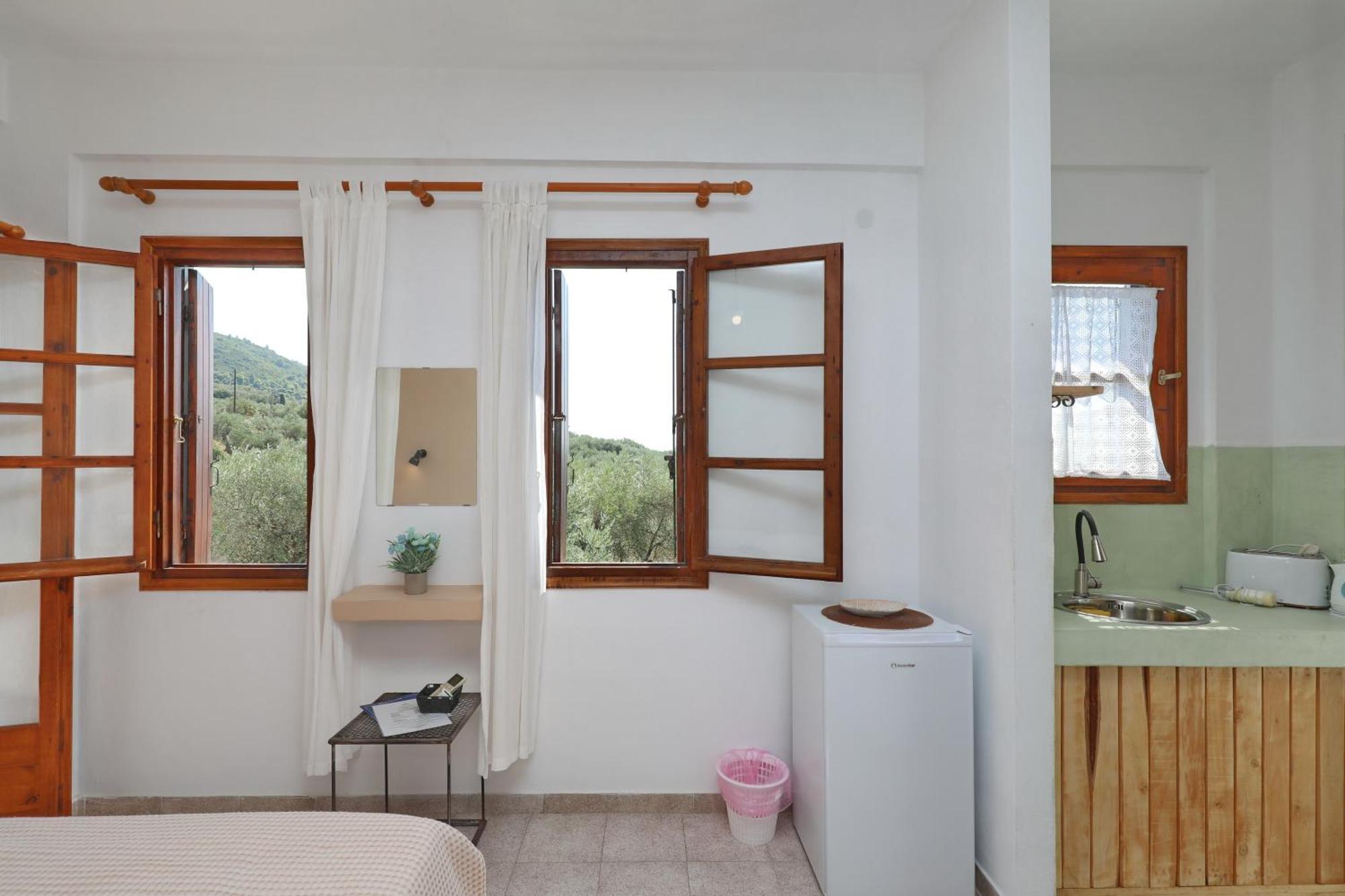 Skopelos Evergreen Apartments Στάφυλος Εξωτερικό φωτογραφία
